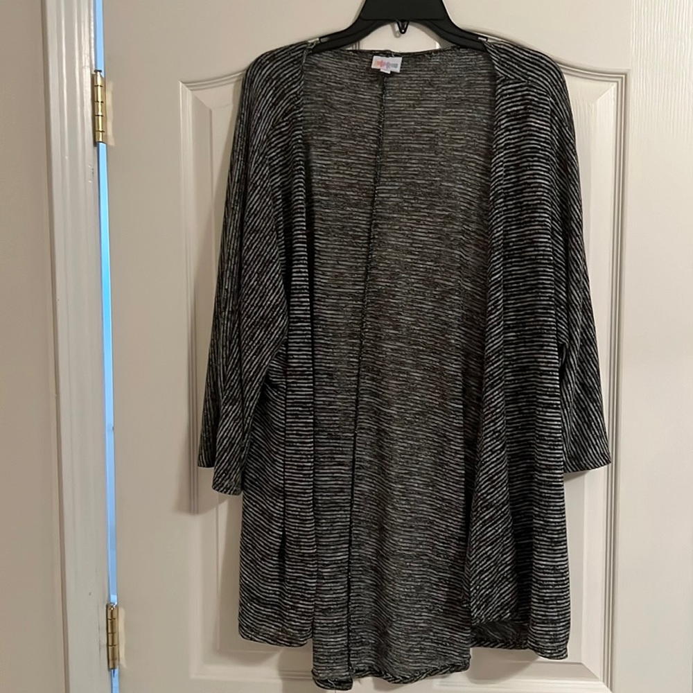 Lularoe shirt
